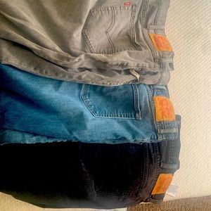 Small lot of jeans